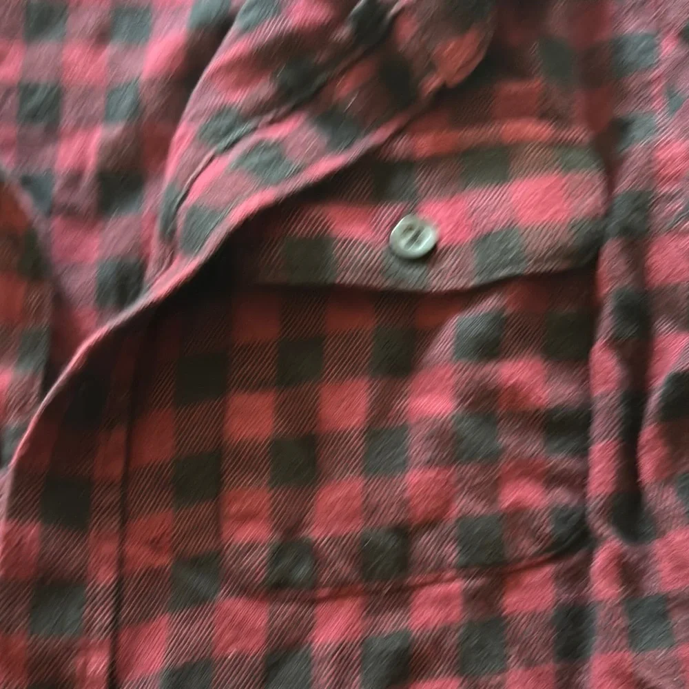 Old Navy Red and Black Button Down Shirt